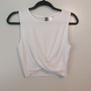 HM FRONT TIED ATHLETIC SHIRT